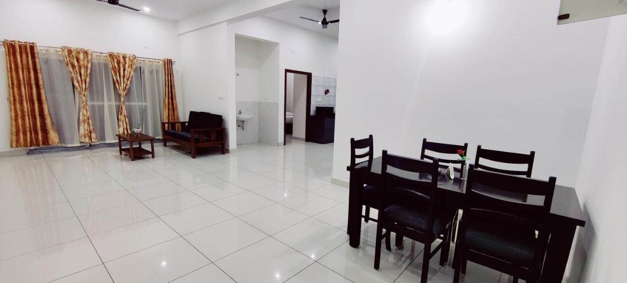 Suvarna Elite - Premium Apartment Hotel Mysore Exterior foto